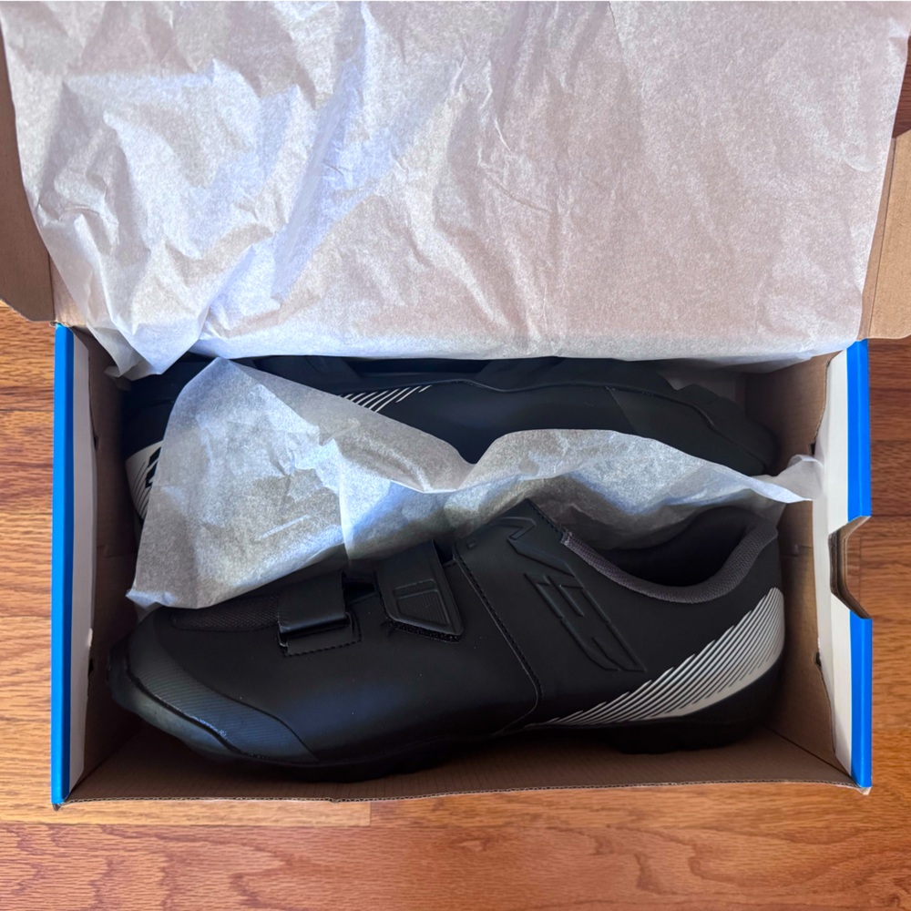 Shimano ME3 Cycling Shoes
